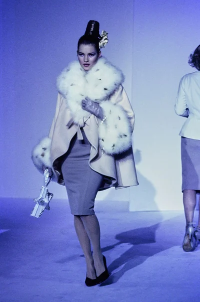Look 24